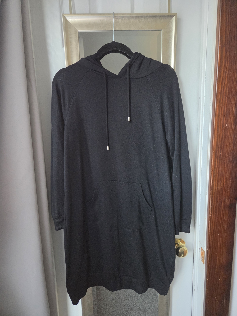 Black Hooded Knit Tunic Sweatshirt